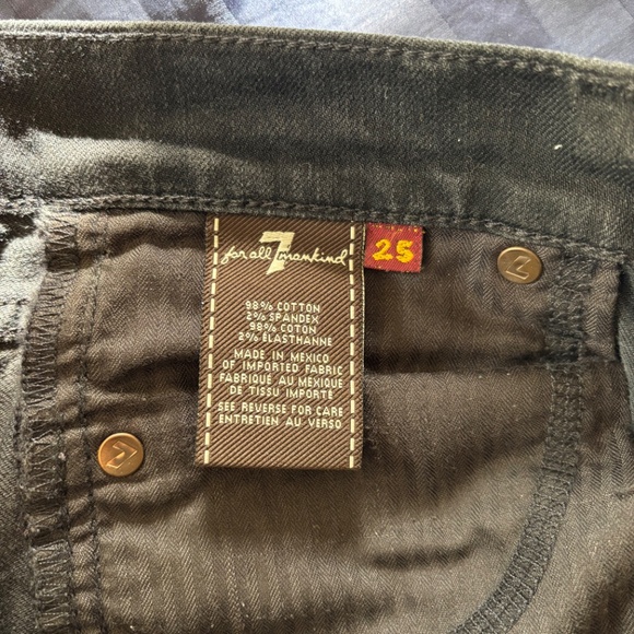 Women’s Jeans - Picture 4 of 4